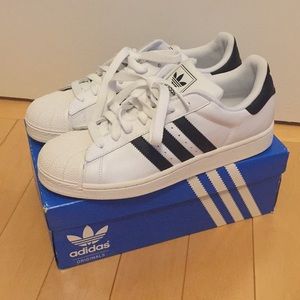 Host Pick~Adidas White Superstar II Sneaker Shoes